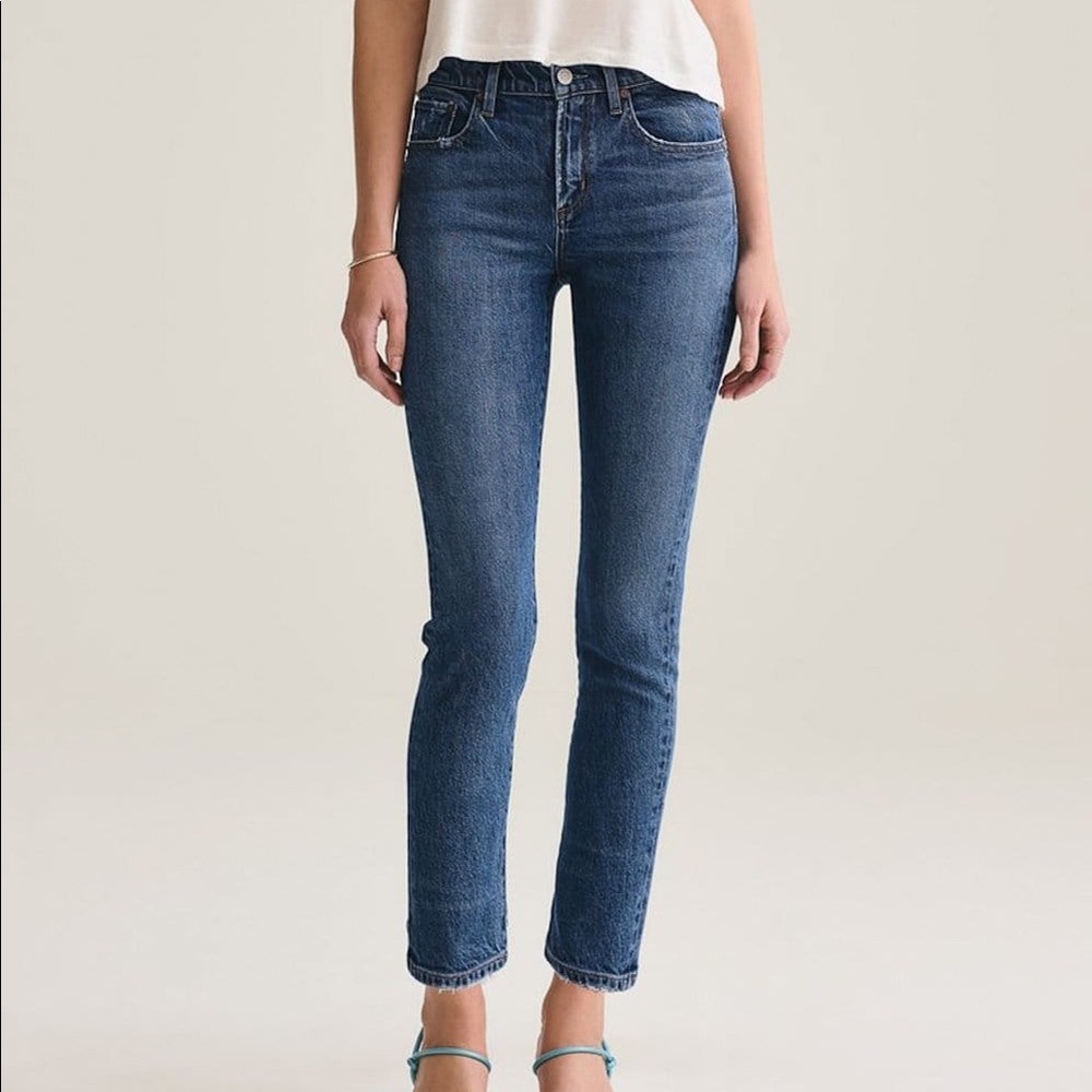 New! Agolde Toni jeans